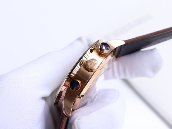 アイ・ダブリュー・シー細部ディテール